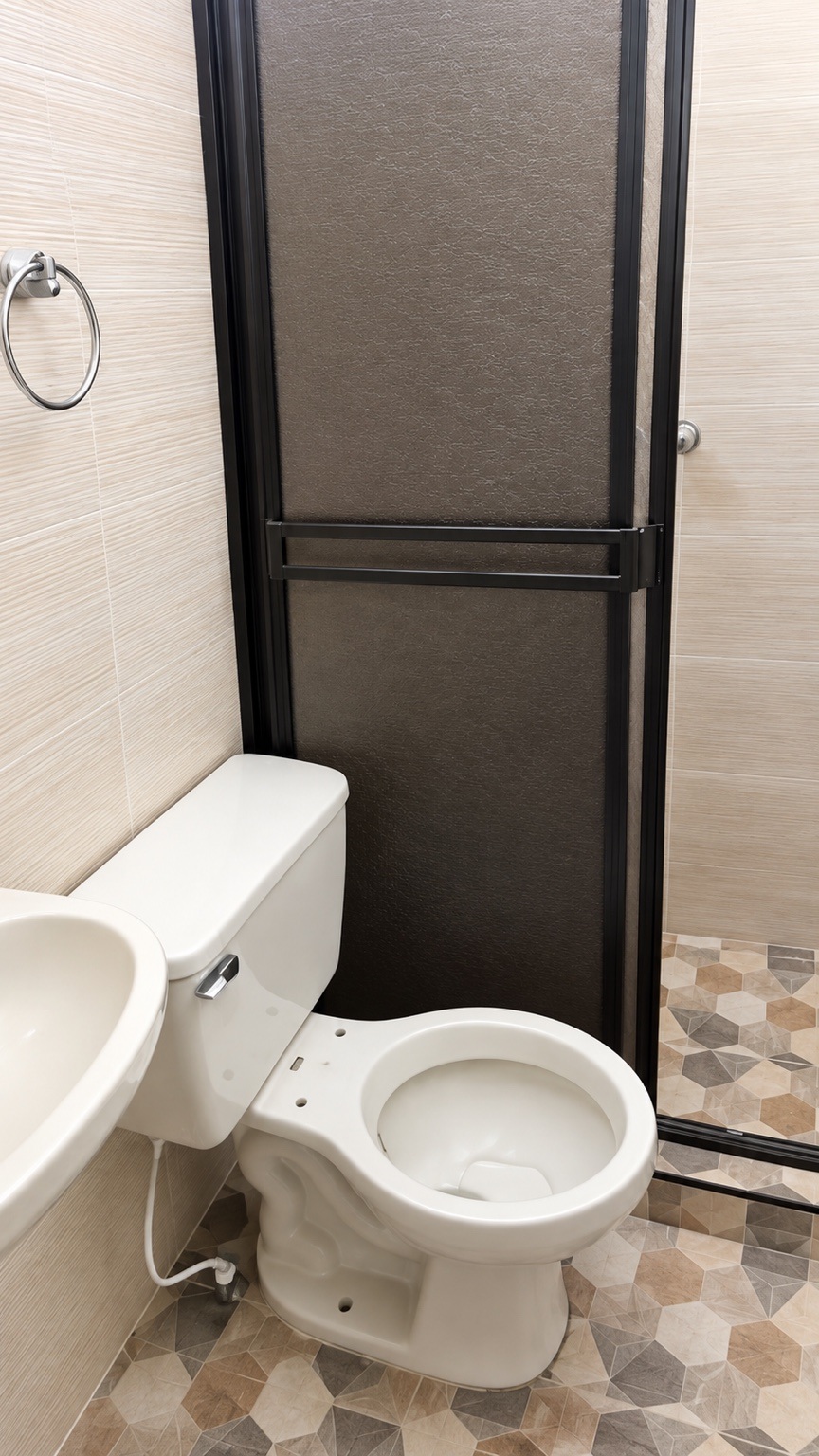 Baño en el barrio Los Andes