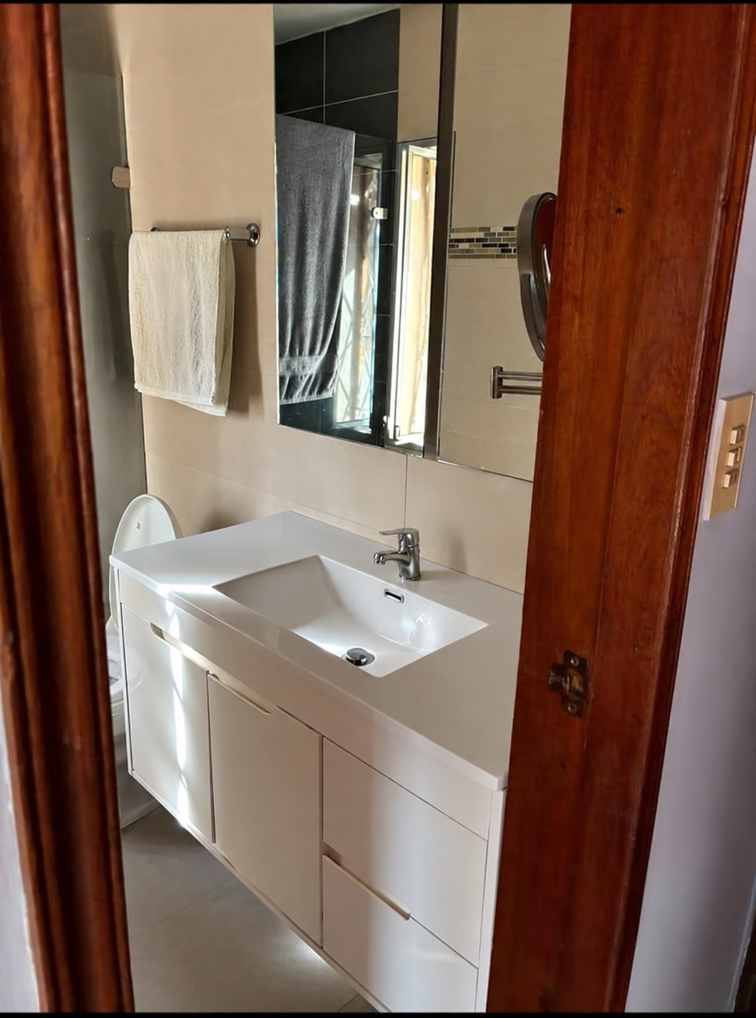 Baño auxiliar de la casa en Ciudad Jardín