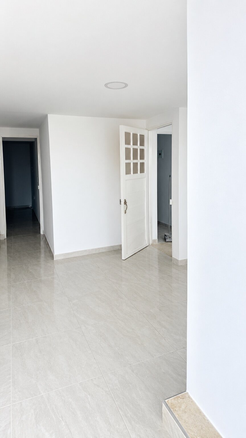 Interior de una de las viviendas del edificio en el barrio Bolivariano